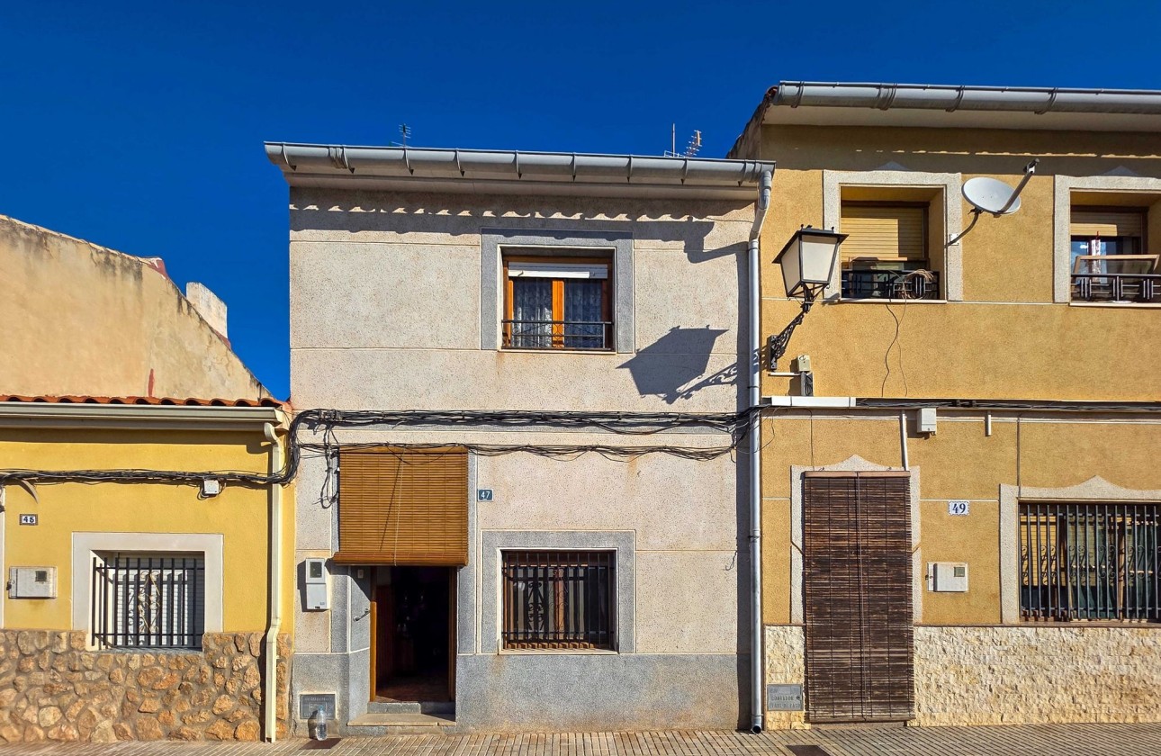 Resale - Townhouse -
Pinoso