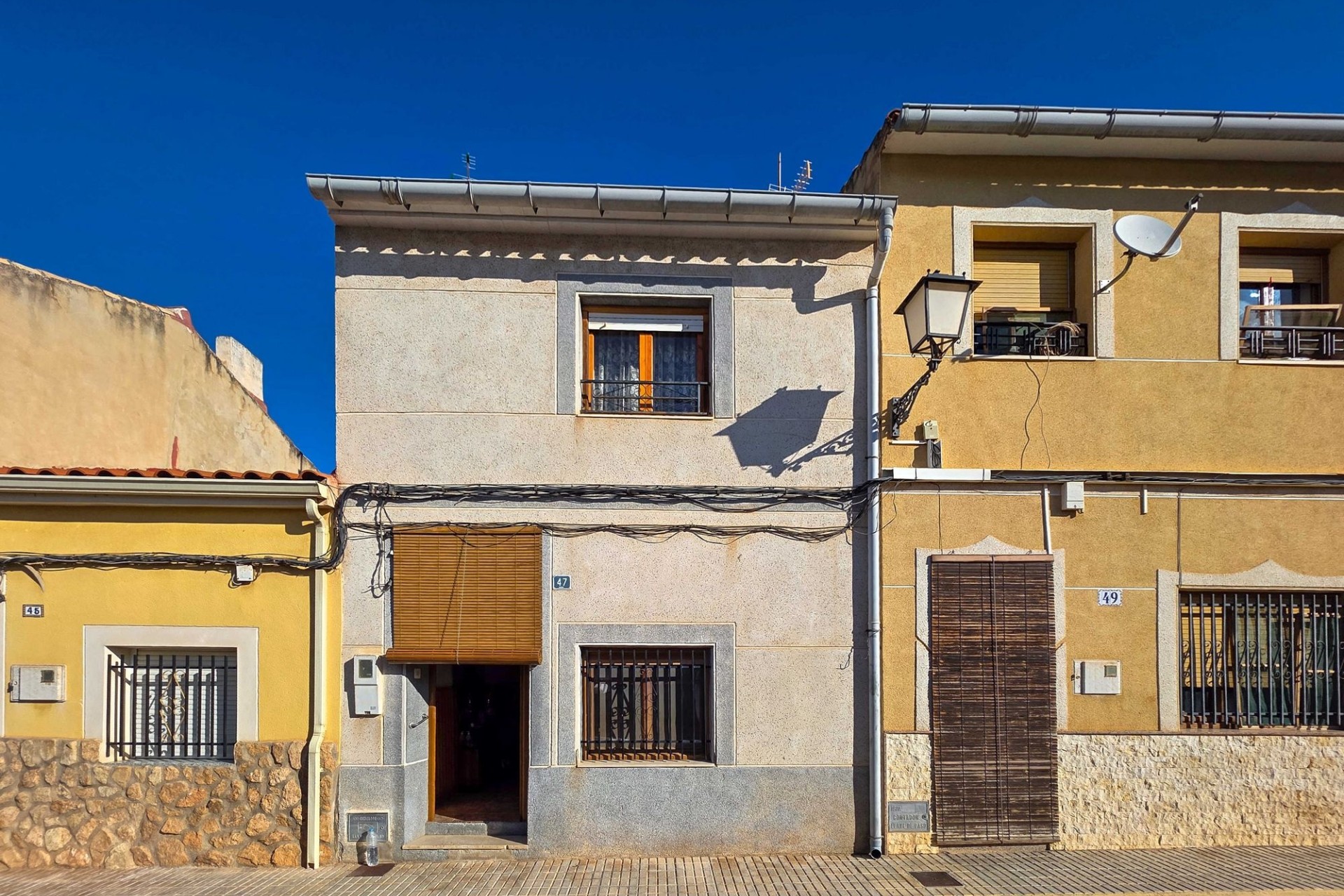 Resale - Townhouse -
Pinoso