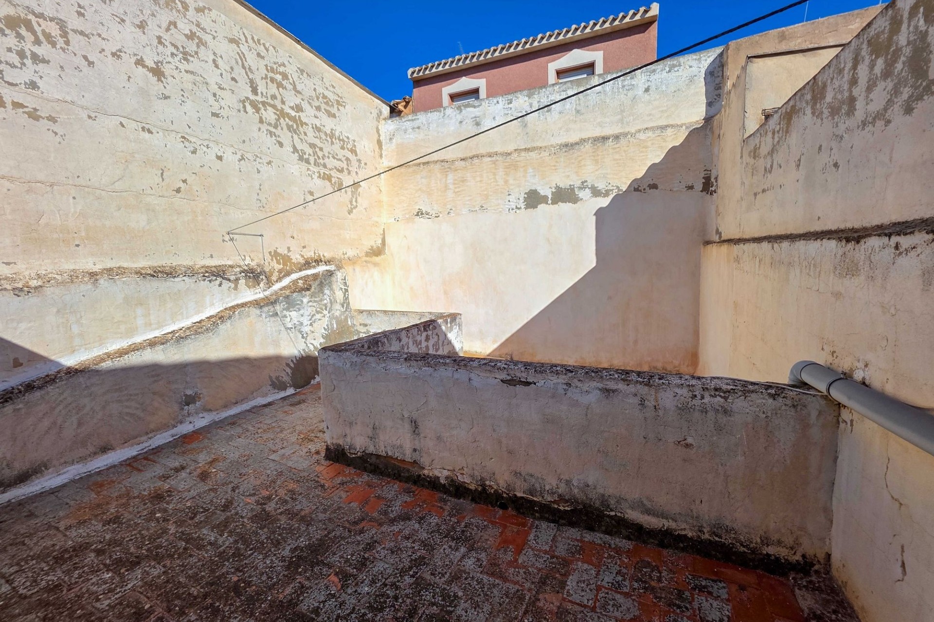 Resale - Townhouse -
Pinoso