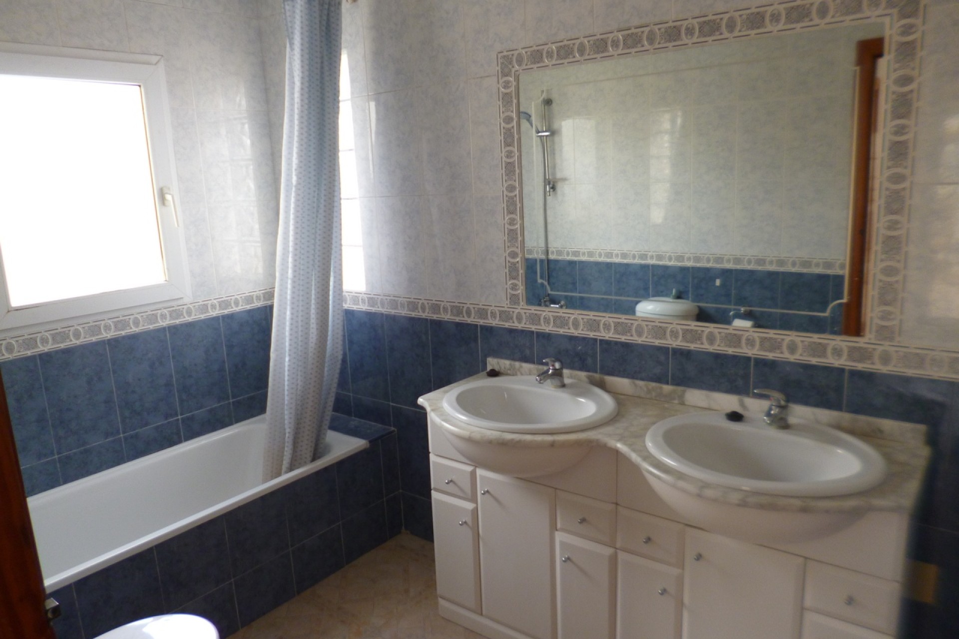 Resale - Townhouse -
Playa Flamenca - Costa Blanca