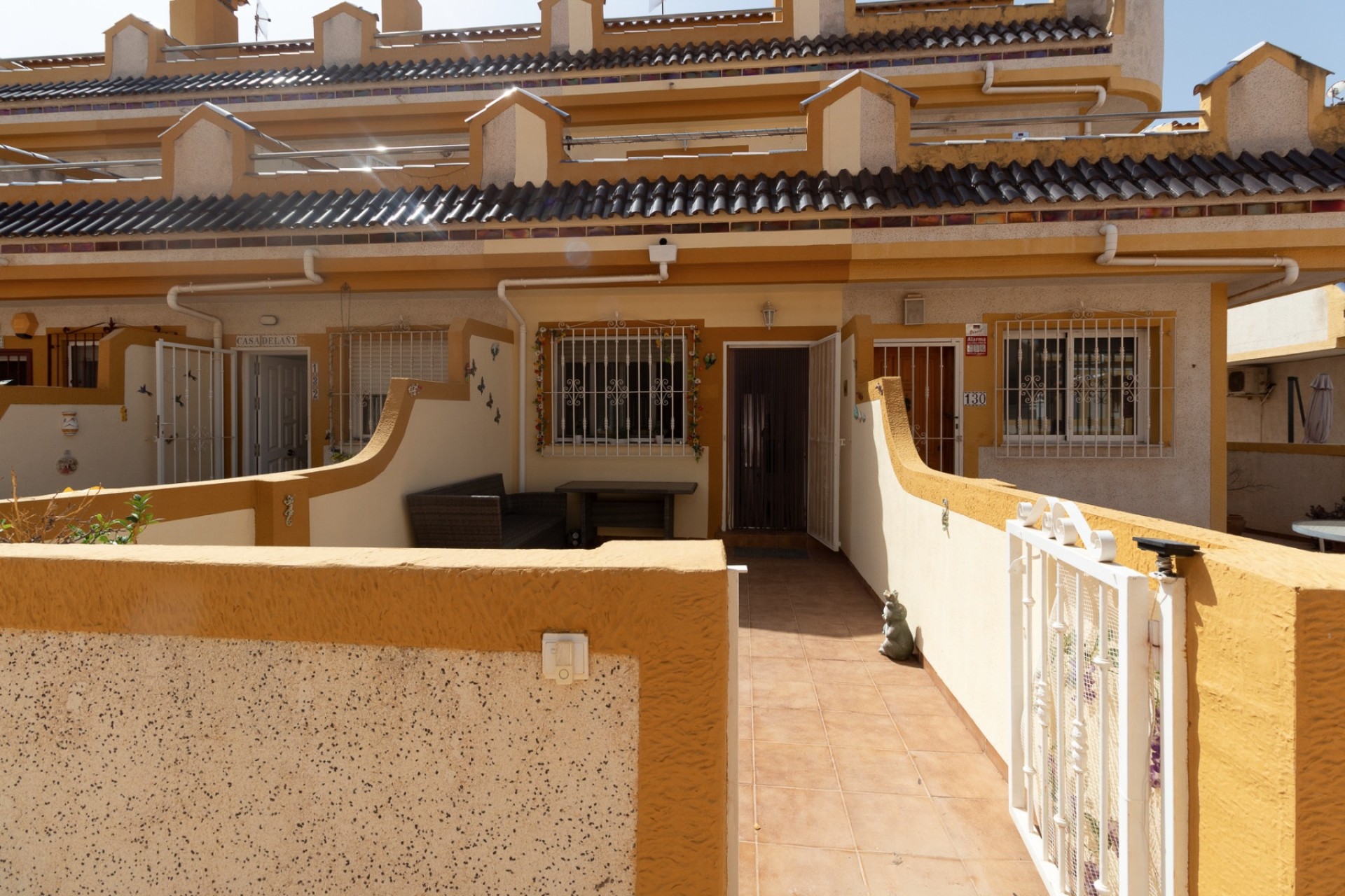 Resale - Townhouse -
Playa Flamenca