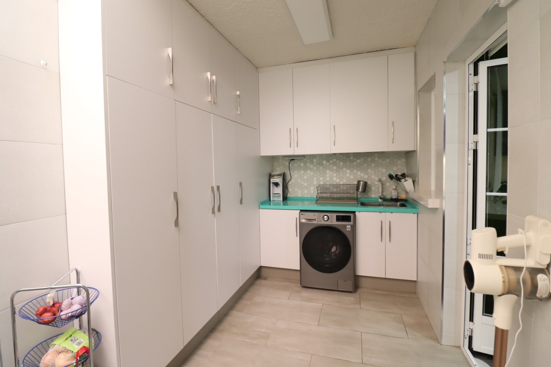 Resale - Townhouse -
Redován - Redovan - Town