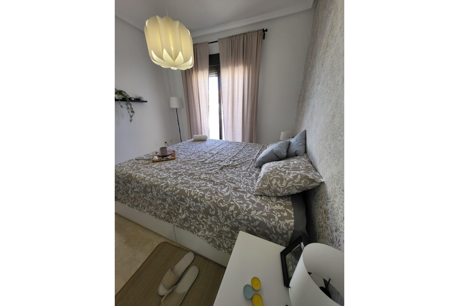 Resale - Townhouse -
San Miguel de Salinas - Inland