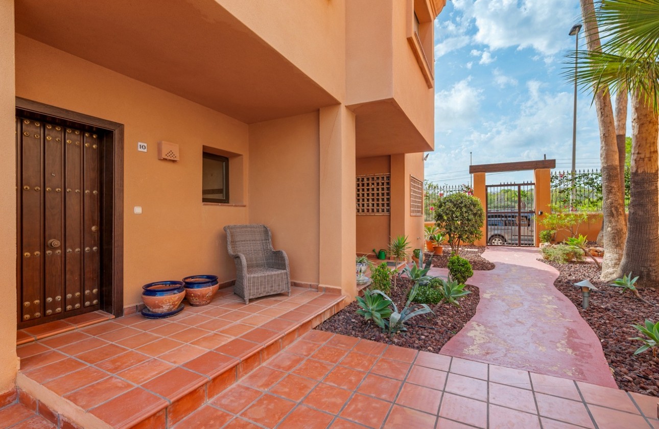 Resale - Townhouse -
San Miguel de Salinas