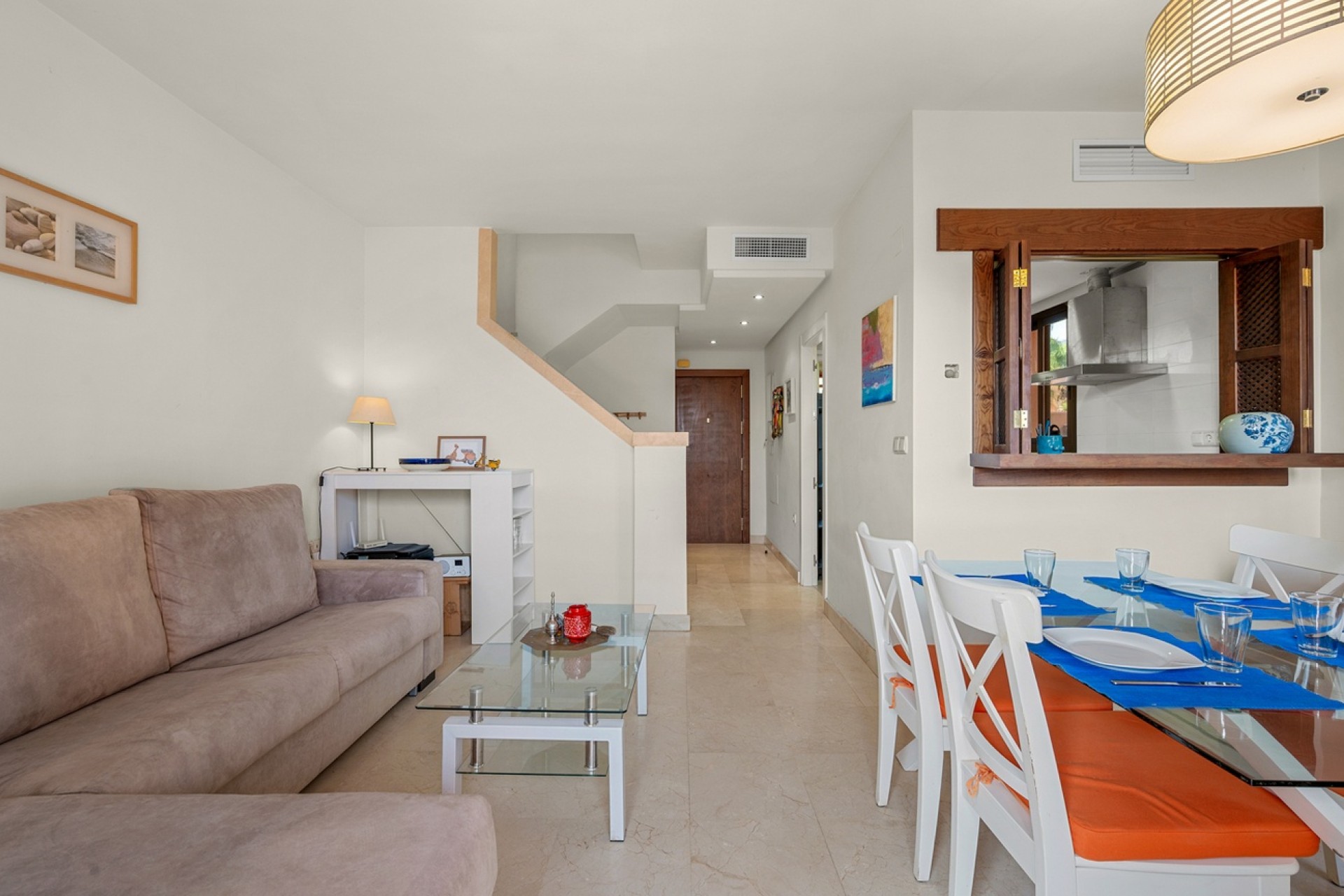 Resale - Townhouse -
San Miguel de Salinas
