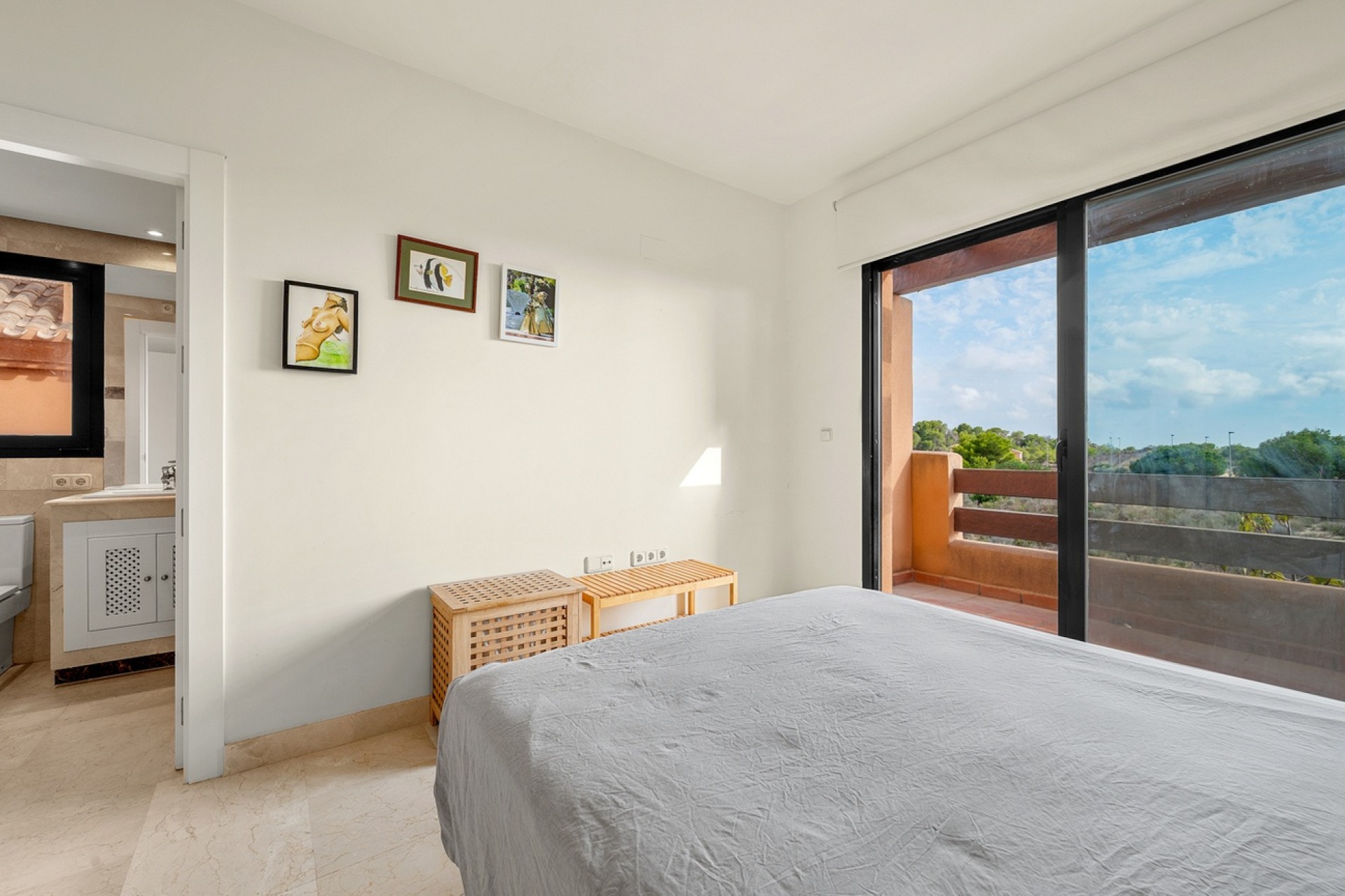 Resale - Townhouse -
San Miguel de Salinas