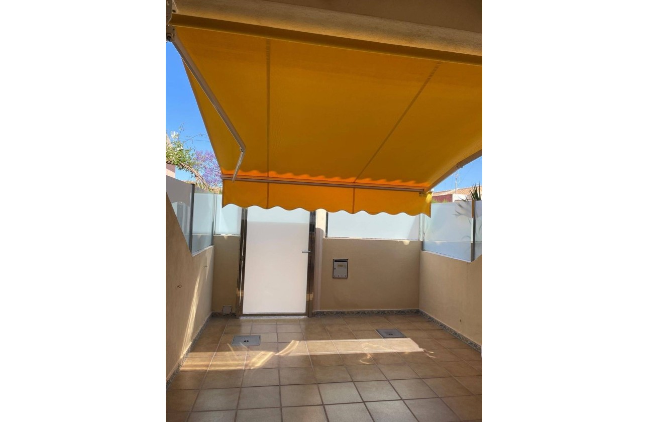 Resale - Townhouse -
Santiago de la ribera - San blas