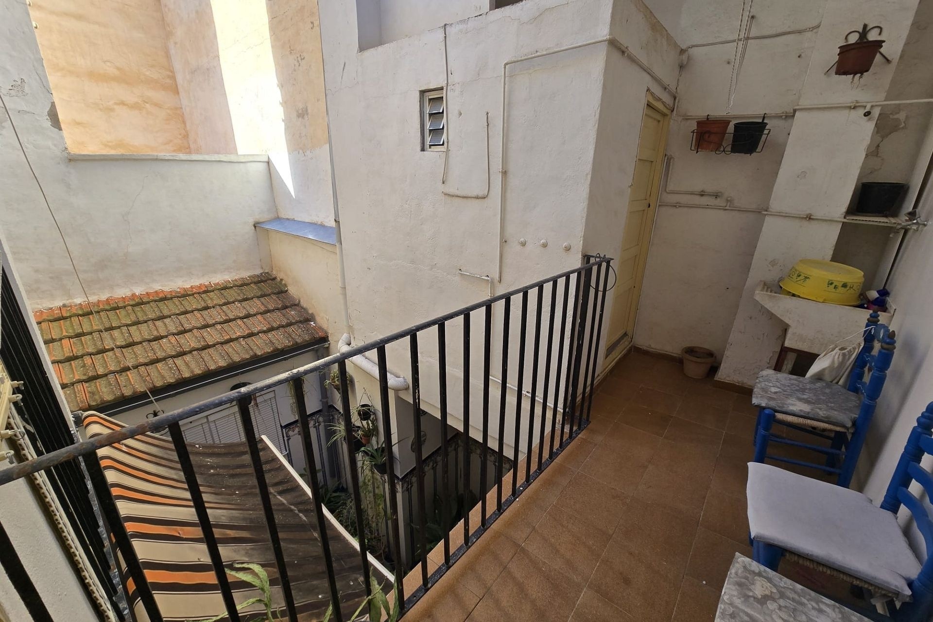 Resale - Townhouse -
Sax