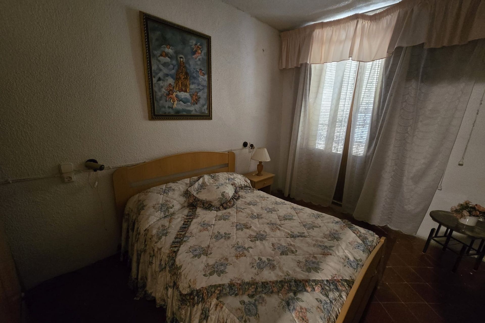 Resale - Townhouse -
Sax