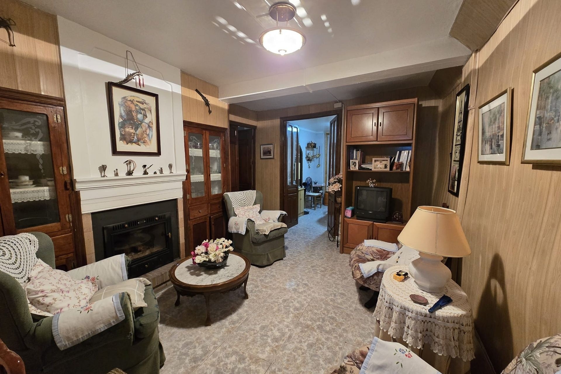 Resale - Townhouse -
Sax