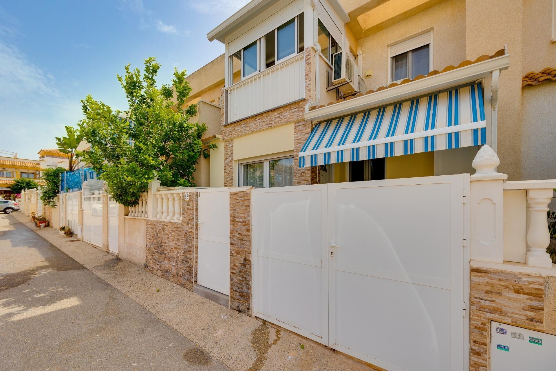 Resale - Townhouse -
Torrevieja - Aguas Nuevas