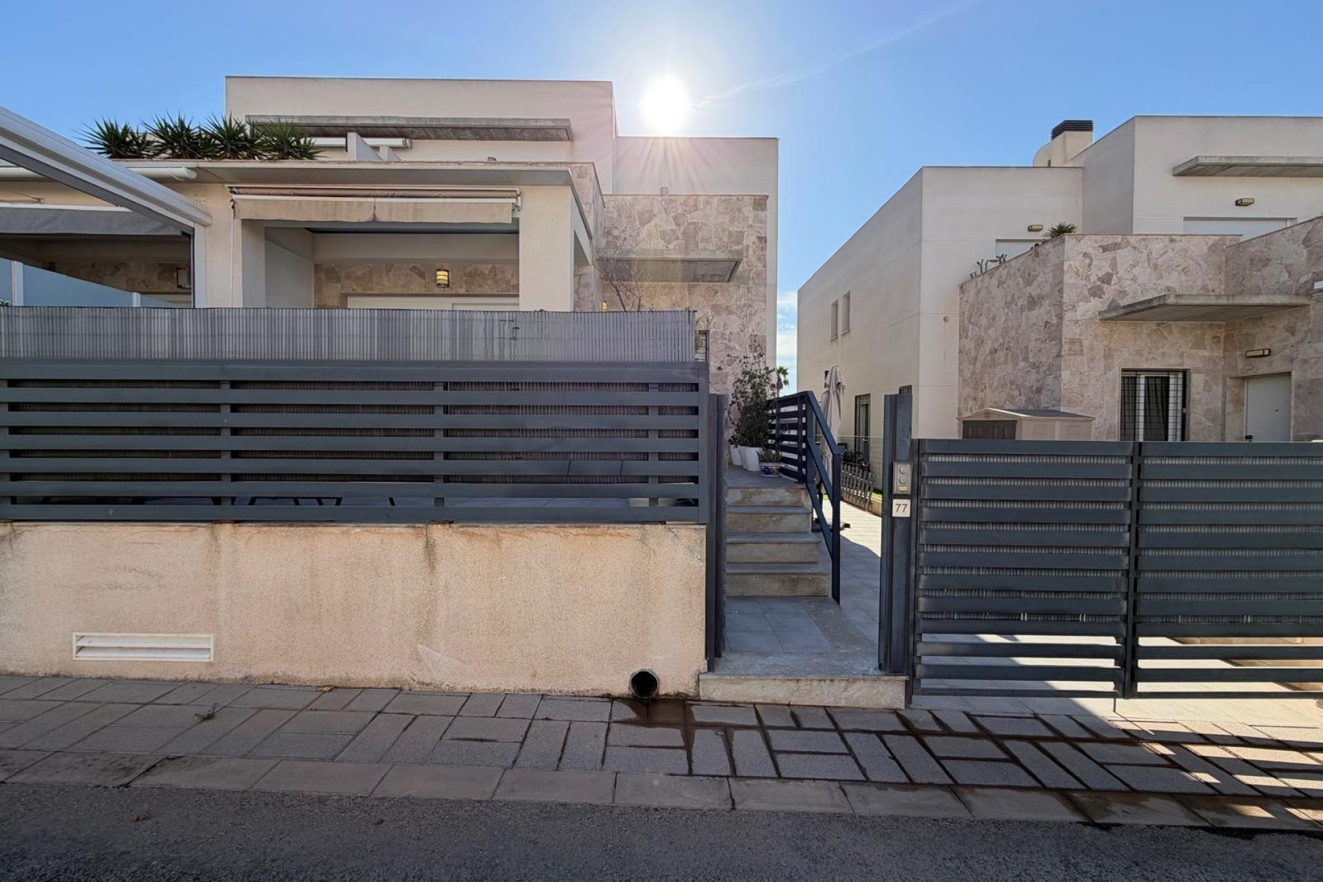 Resale - Townhouse -
Torrevieja - Aguas Nuevas