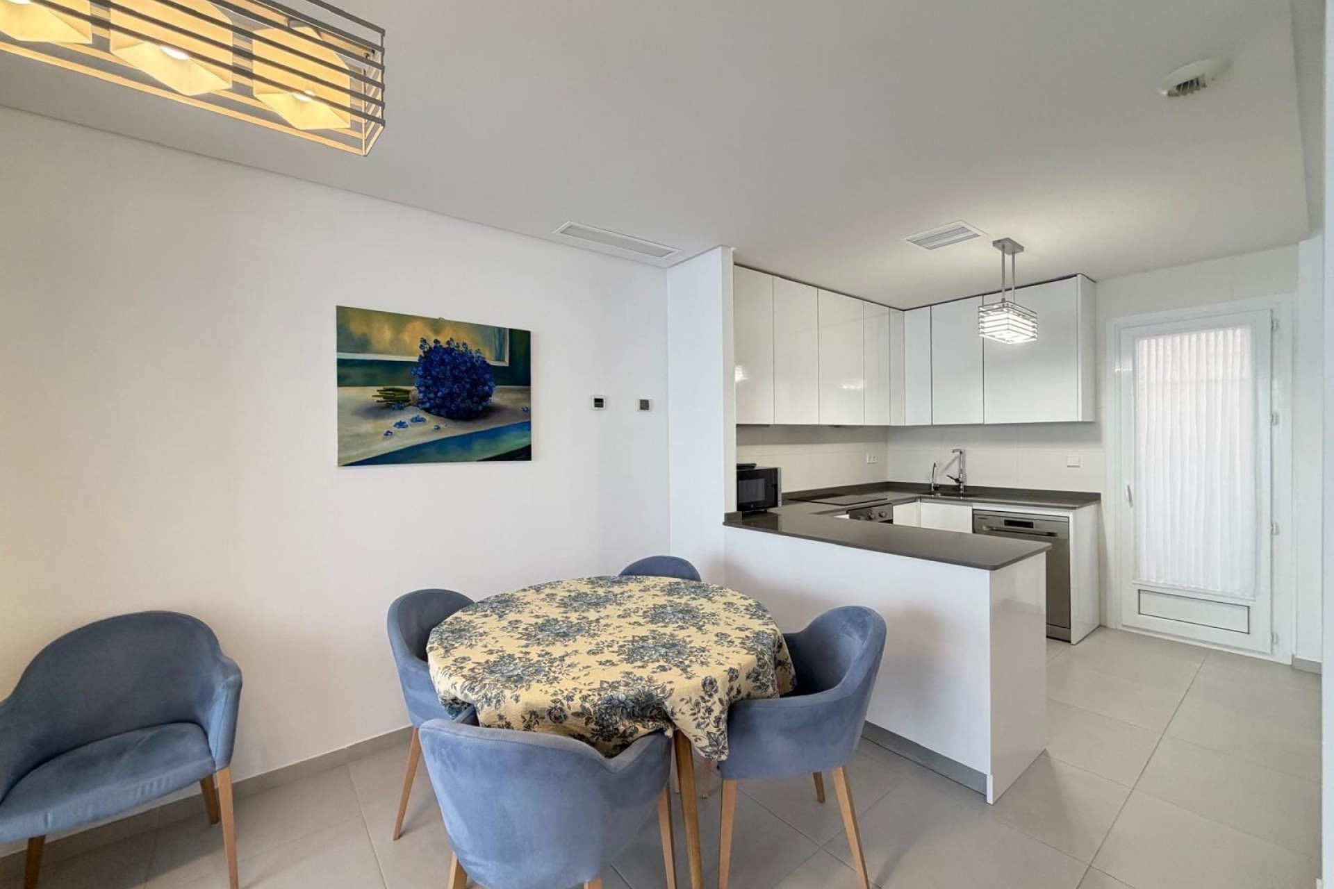 Resale - Townhouse -
Torrevieja - Aguas Nuevas