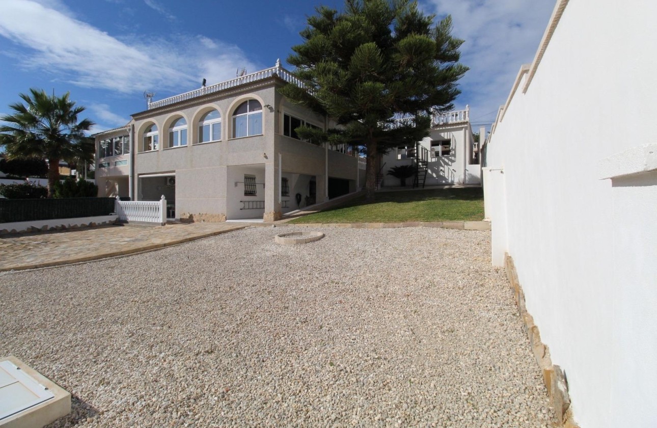 Resale - Townhouse -
Torrevieja - Los Balcones