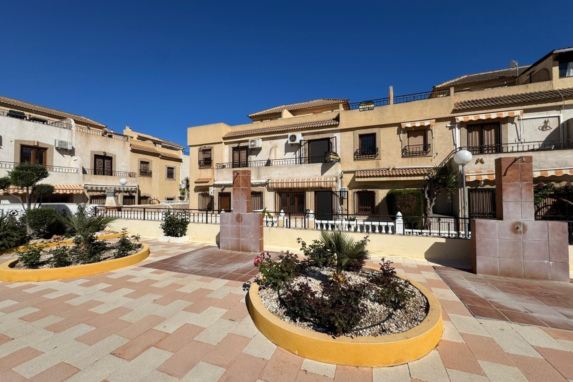 Resale - Townhouse -
Torrevieja - Los Frutales