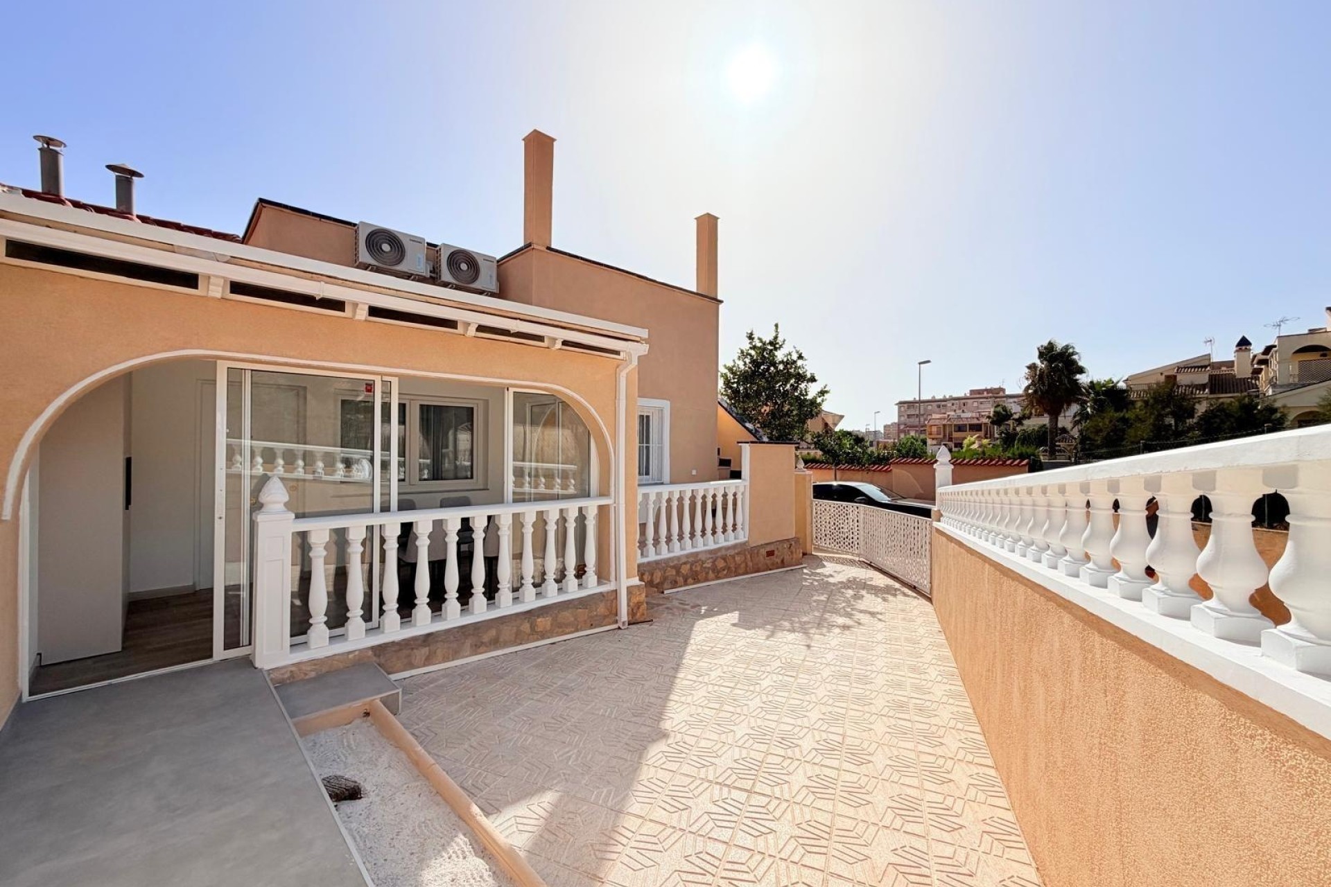 Resale - Townhouse -
Torrevieja - Miramar - Torre Del Moro