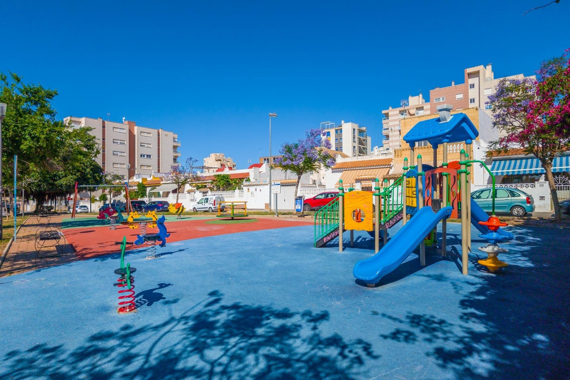 Resale - Townhouse -
Torrevieja - Nueva Torrevieja