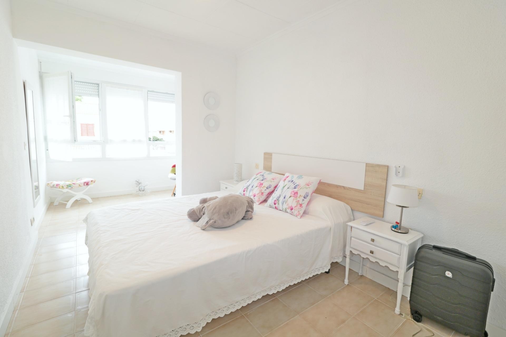 Resale - Townhouse -
Torrevieja - Playa de los Naufragos