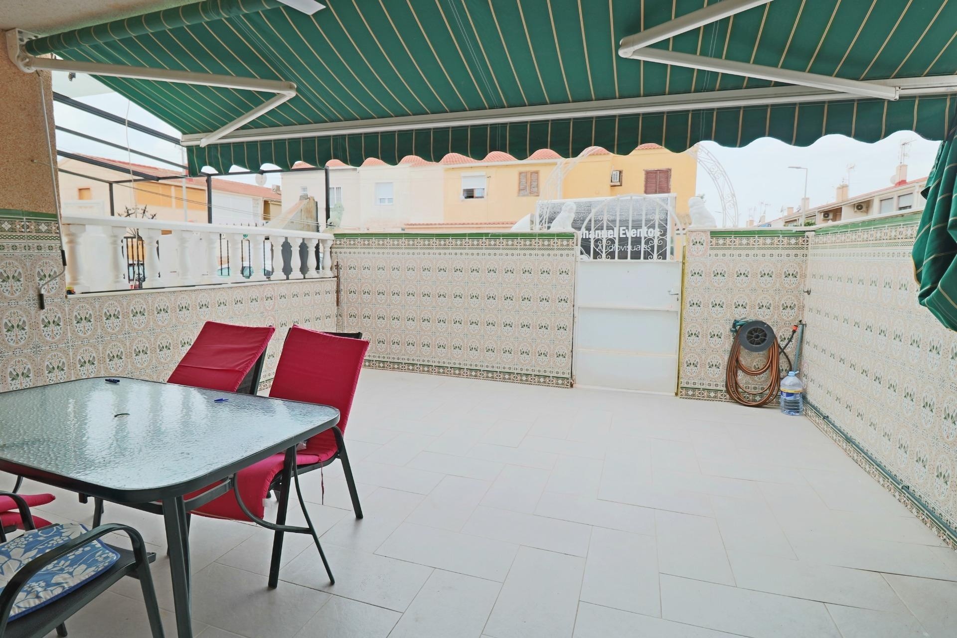 Resale - Townhouse -
Torrevieja - Playa de los Naufragos