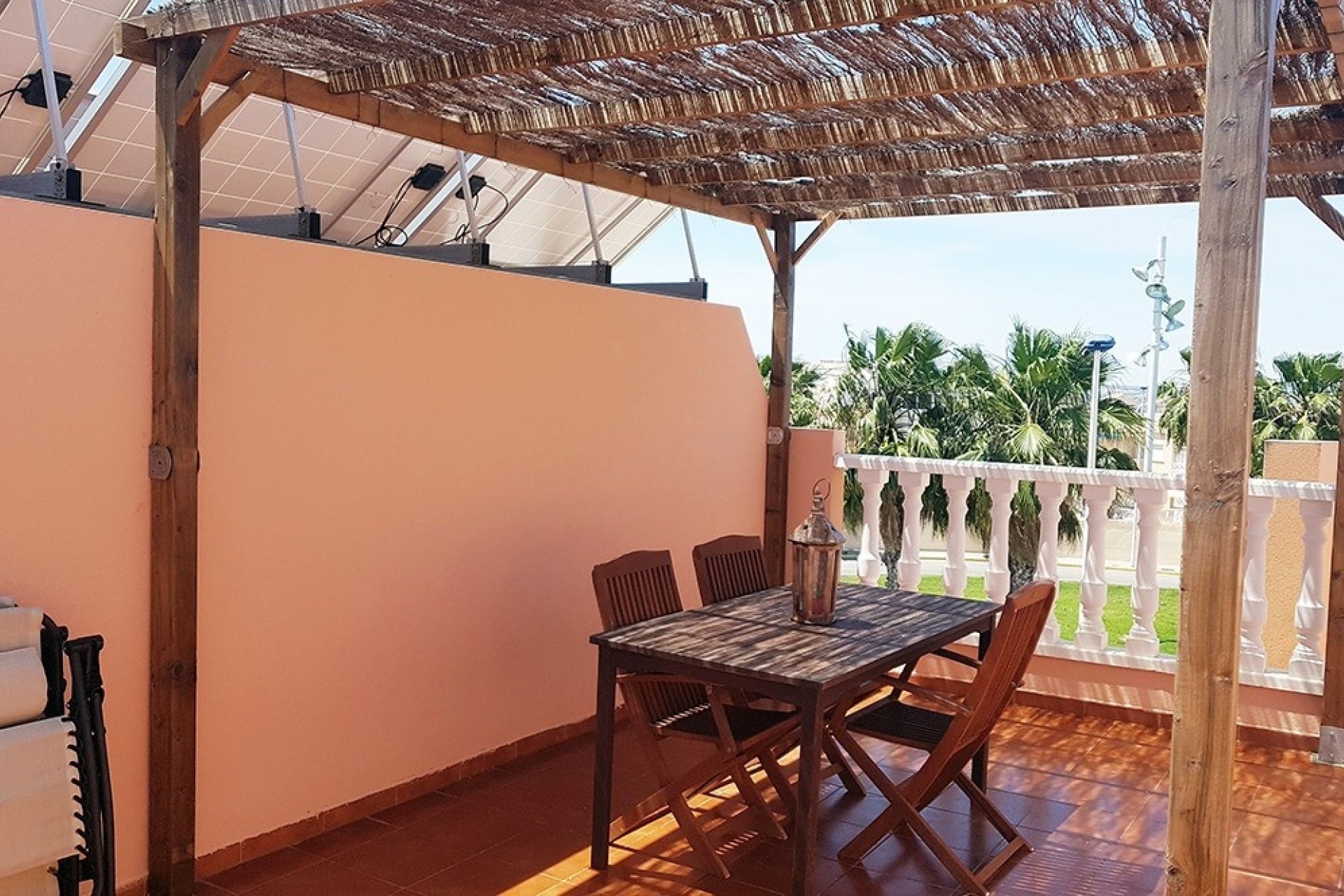 Resale - Townhouse -
Torrevieja - Torrevieja Alicante