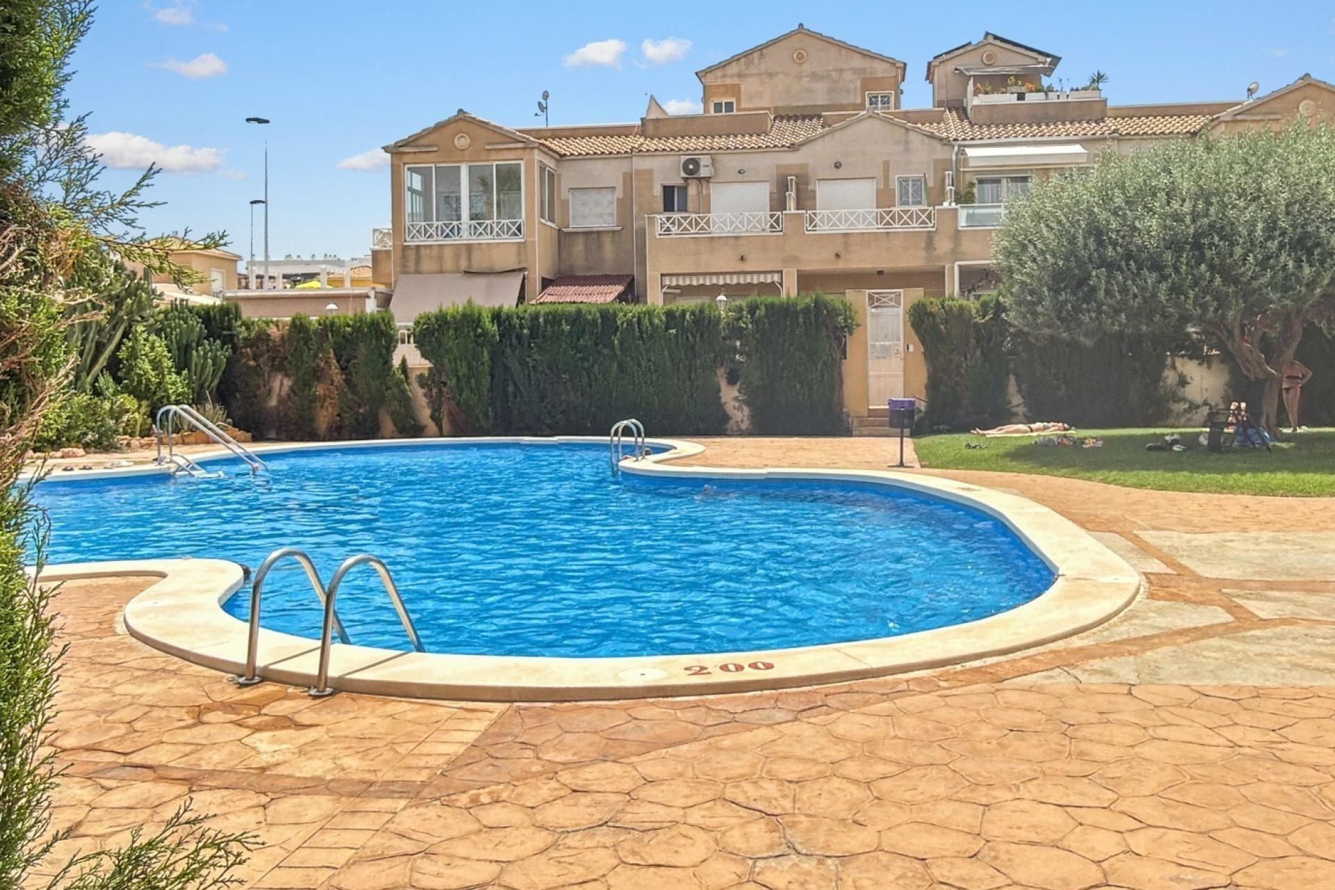 Resale - Townhouse -
Torrevieja