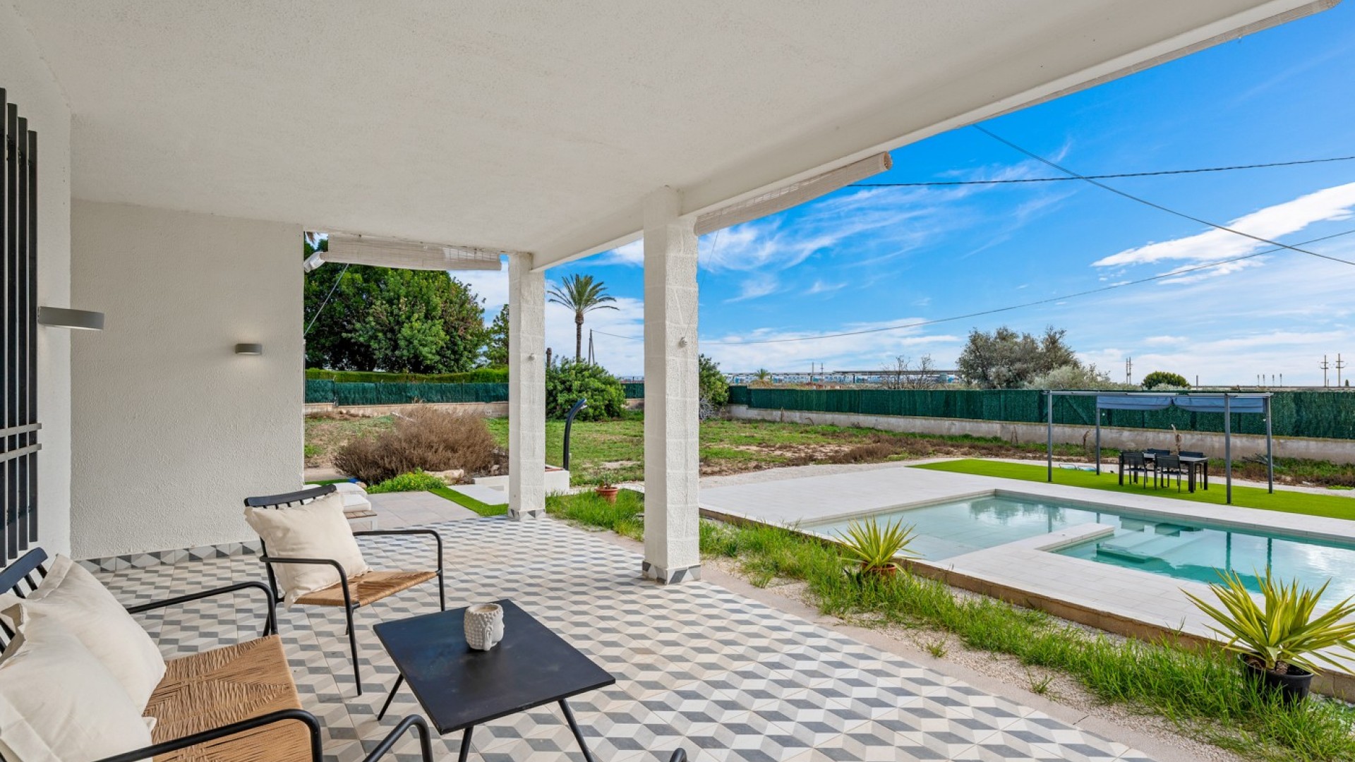 Resale - Villa -
Elche - Elche/Elx