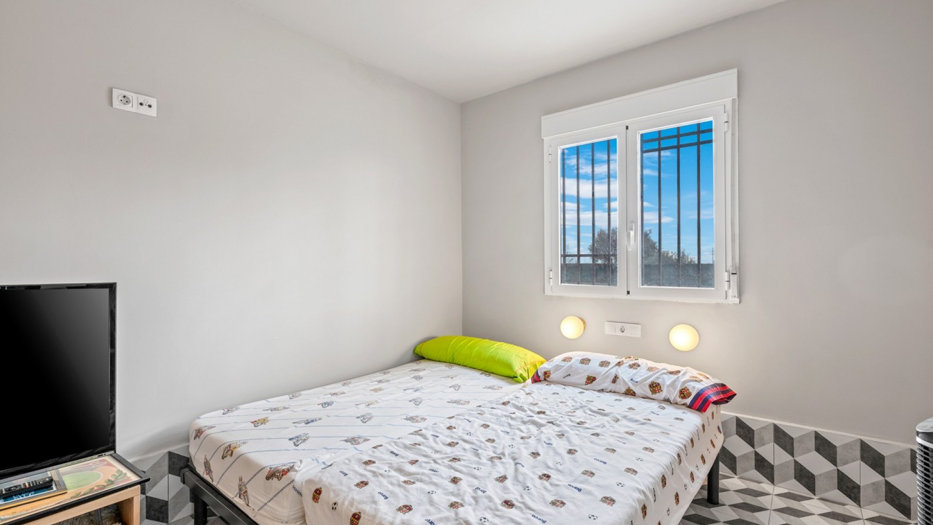 Resale - Villa -
Elche - Elche/Elx