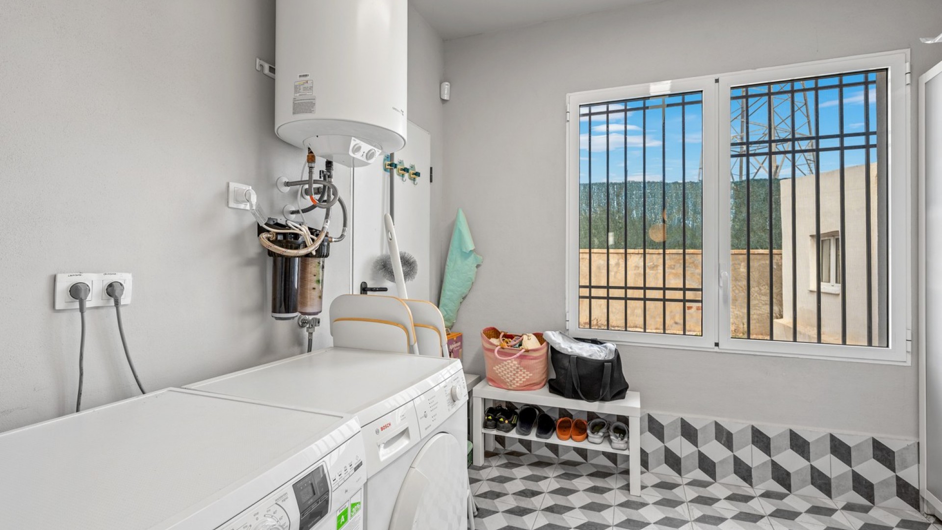 Resale - Villa -
Elche - Elche/Elx