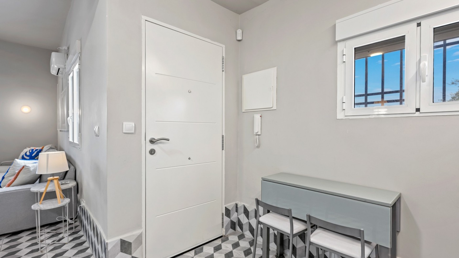 Resale - Villa -
Elche - Elche/Elx