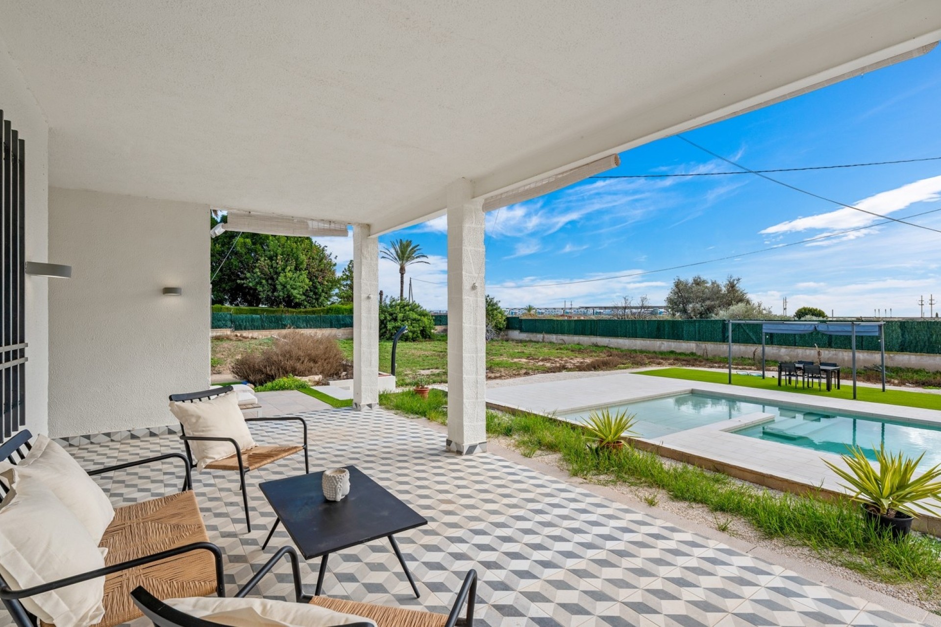 Resale - Villa -
Elche - Elche/Elx