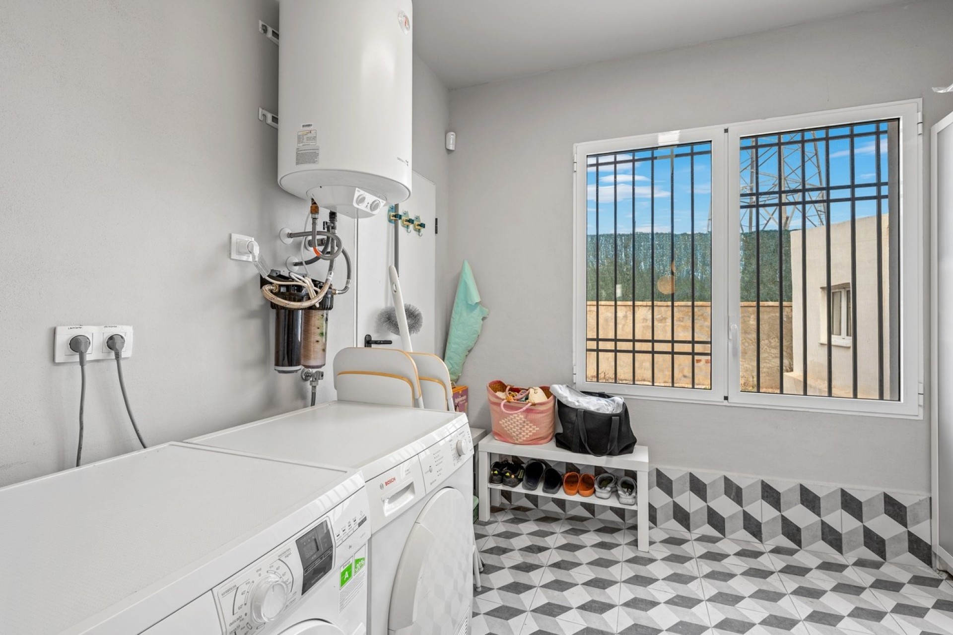 Resale - Villa -
Elche - Elche/Elx