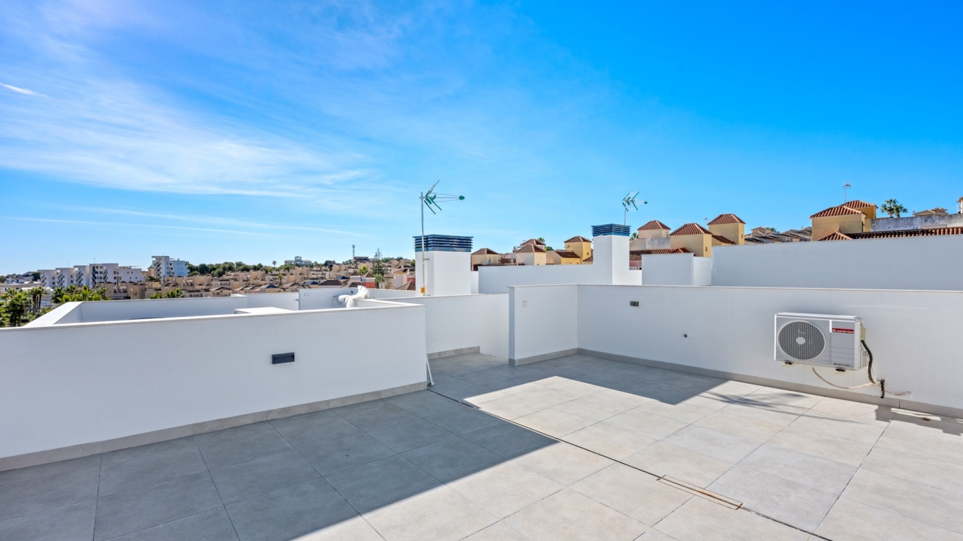 Resale - Villa - Freistehendes -
Orihuela Costa - Blue Lagoon*