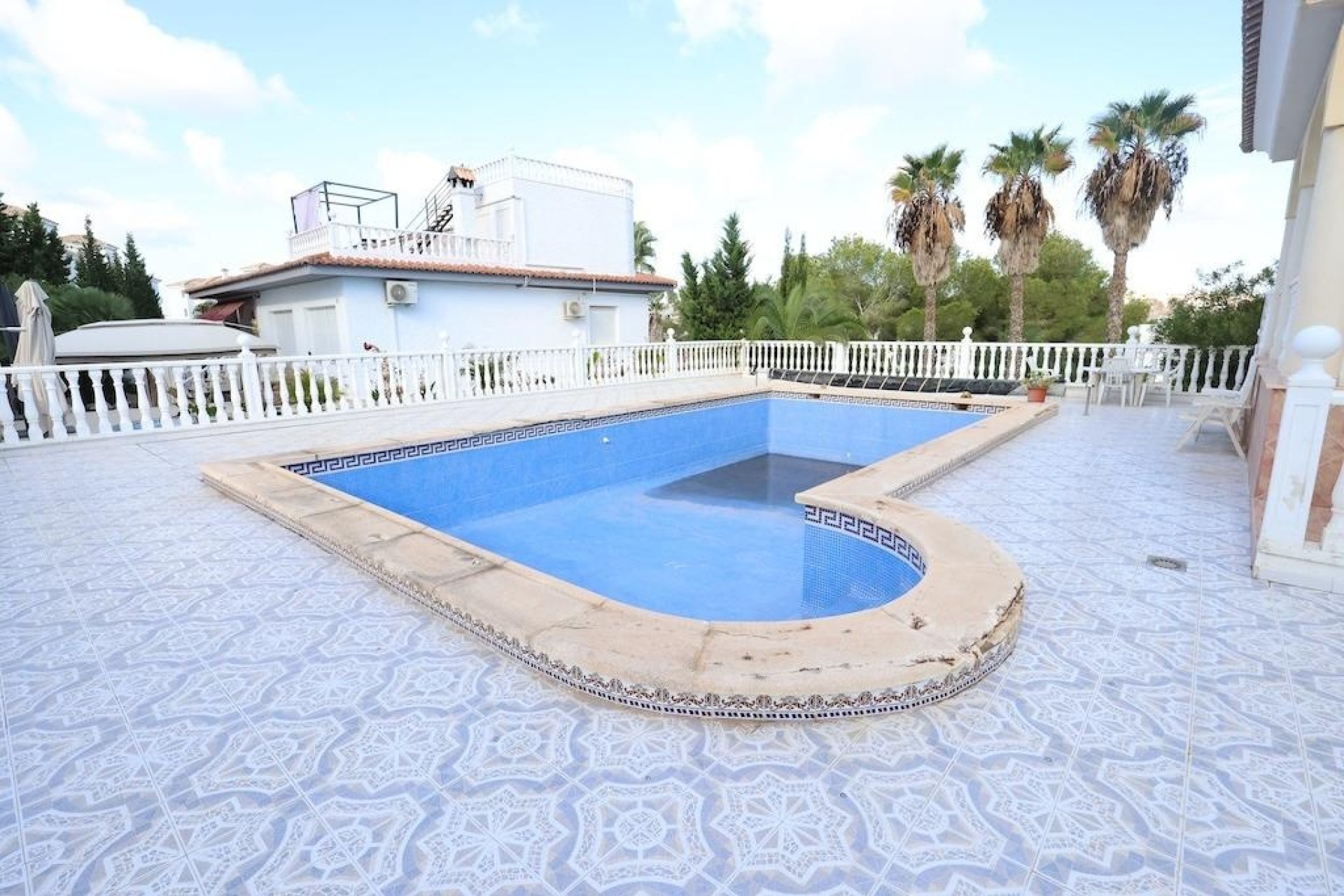 Resale - Villa -
Orihuela Costa - Villamartín-Las Filipinas