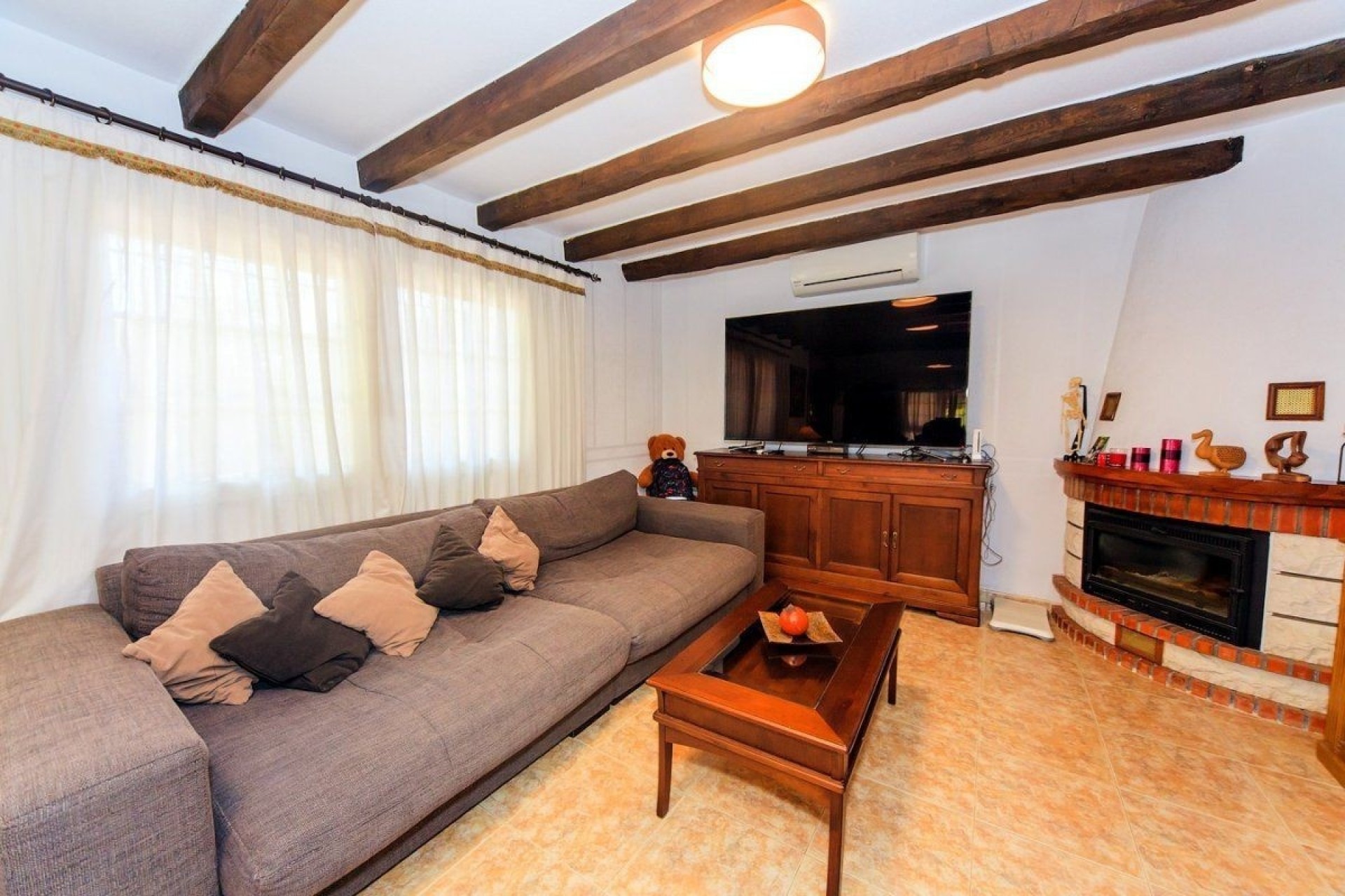 Resale - Villa -
Torrevieja - Los Balcones