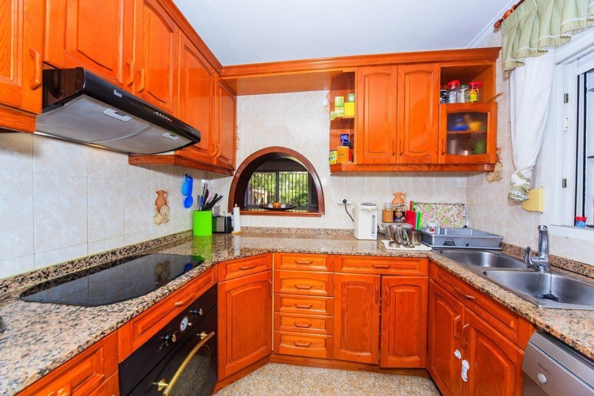 Resale - Villa -
Torrevieja - Los Balcones