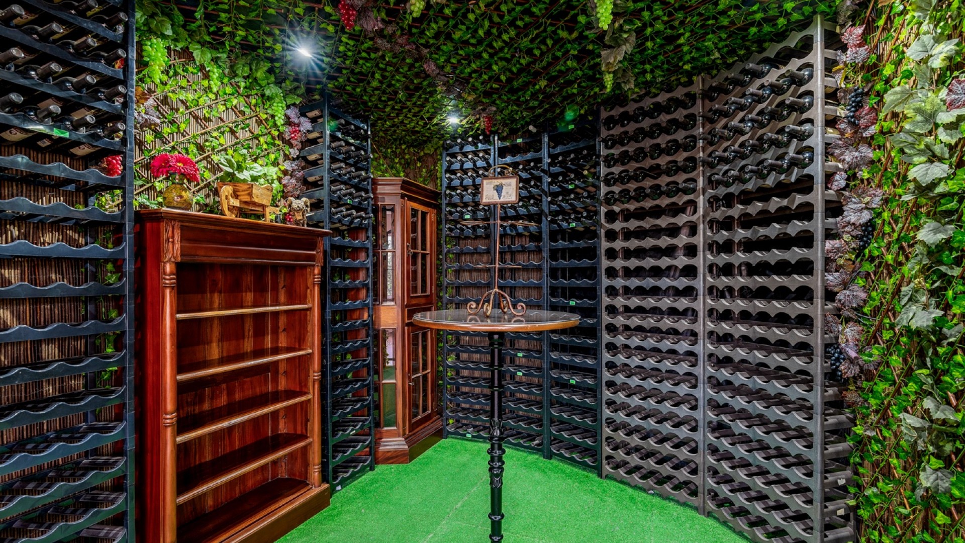 Resale - Villa -
Torrevieja