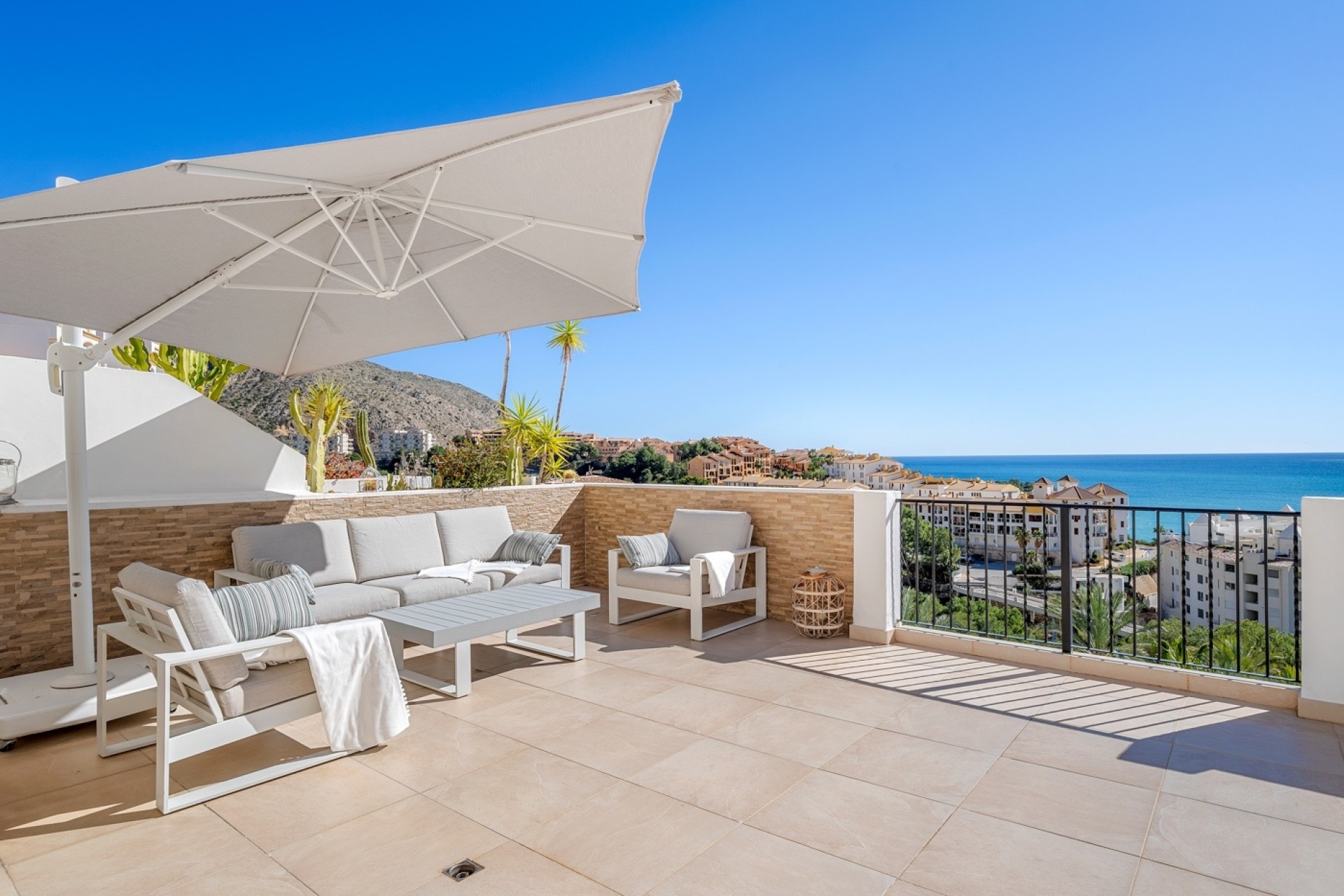 Resale - Wohnung / Apartment -
Altea - Mascarat*