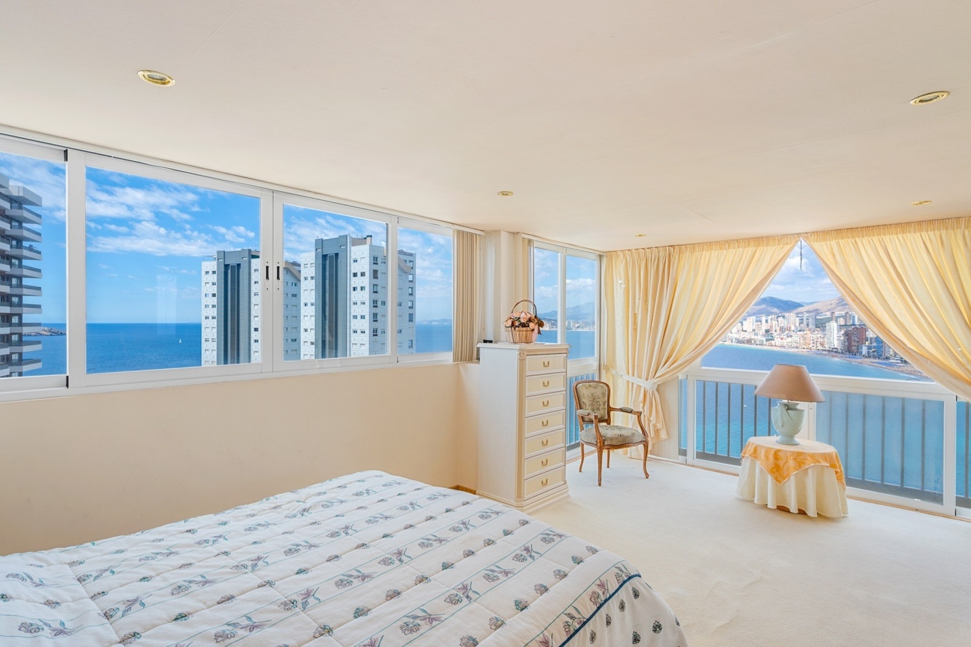 Resale - Wohnung / Apartment -
Benidorm - Levante*