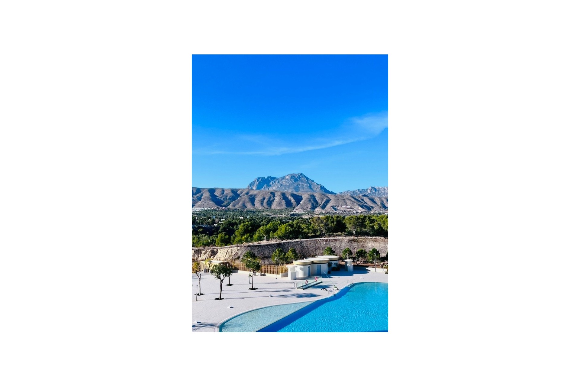 Resale - Wohnung / Apartment -
Benidorm - Poniente