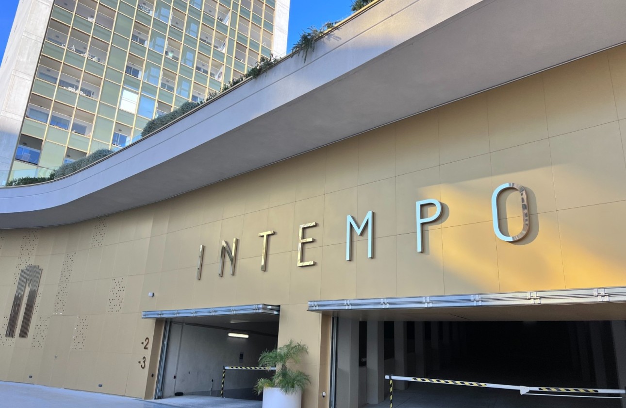 Resale - Wohnung / Apartment -
Benidorm - Poniente