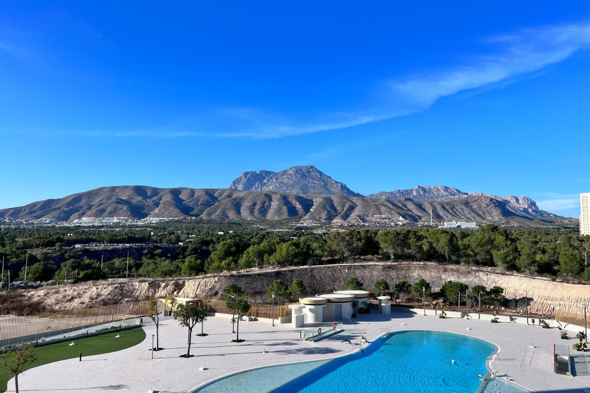 Resale - Wohnung / Apartment -
Benidorm - Poniente