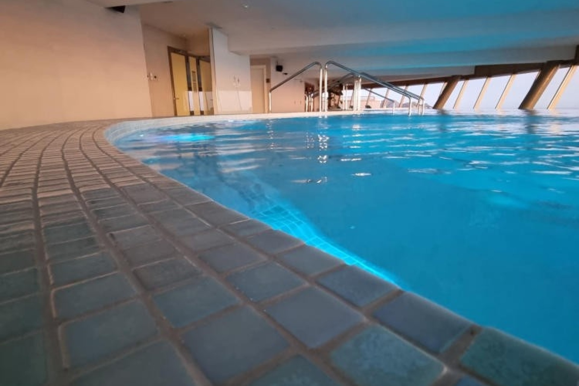 Resale - Wohnung / Apartment -
Benidorm - Poniente