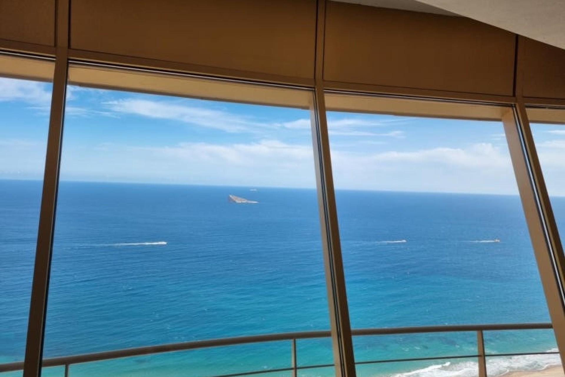Resale - Wohnung / Apartment -
Benidorm - Poniente
