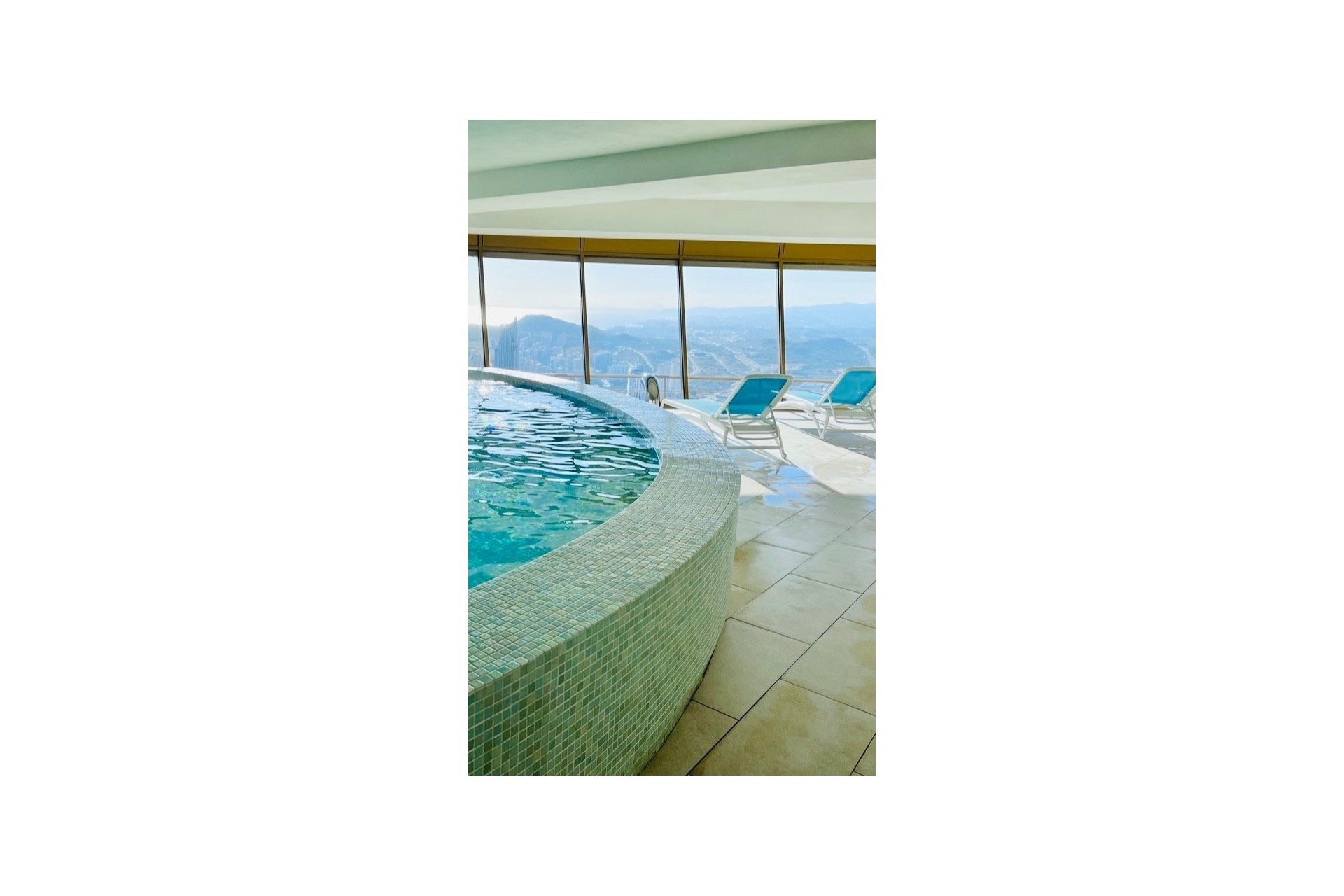 Resale - Wohnung / Apartment -
Benidorm - Poniente