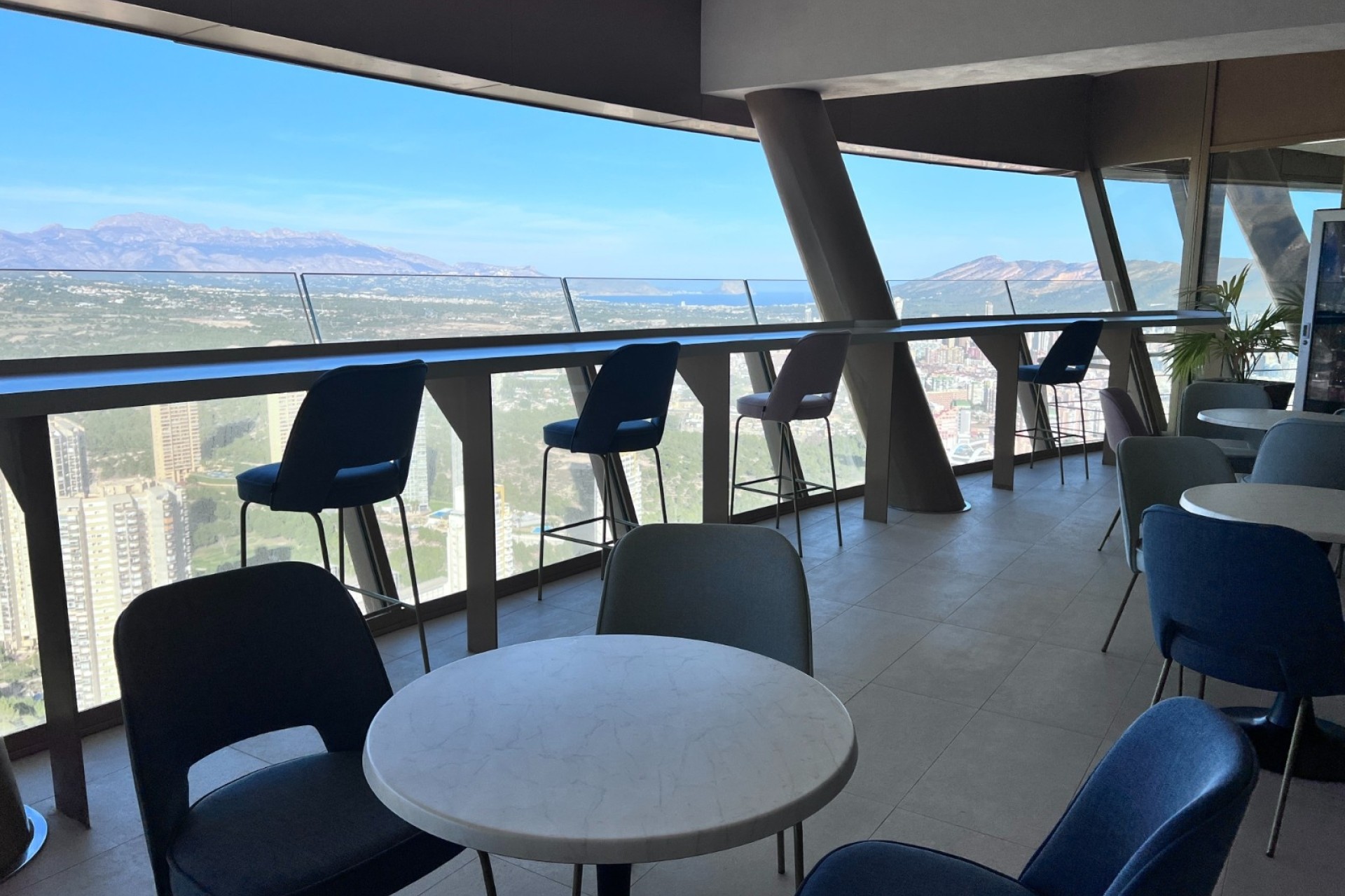 Resale - Wohnung / Apartment -
Benidorm - Poniente