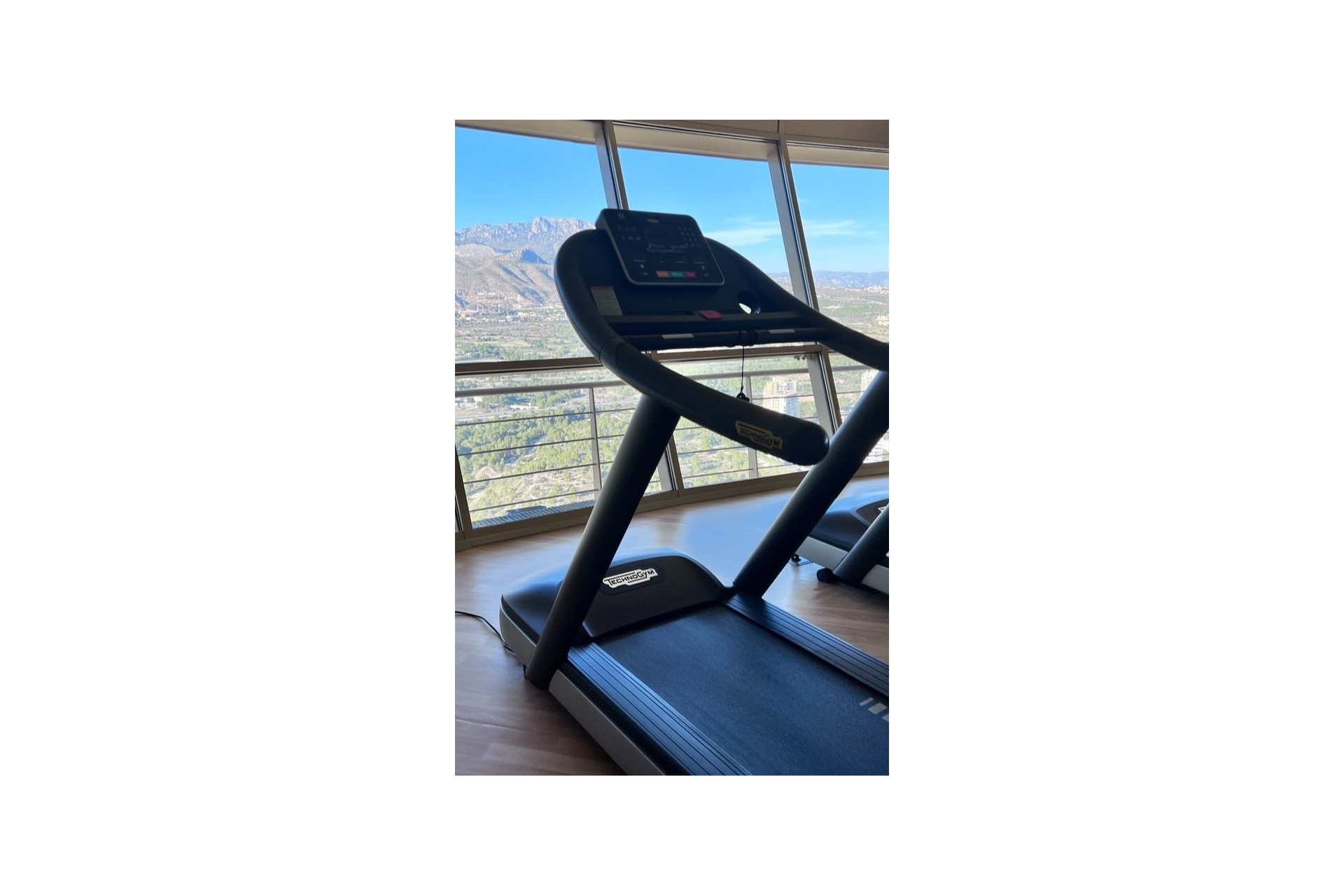 Resale - Wohnung / Apartment -
Benidorm - Poniente