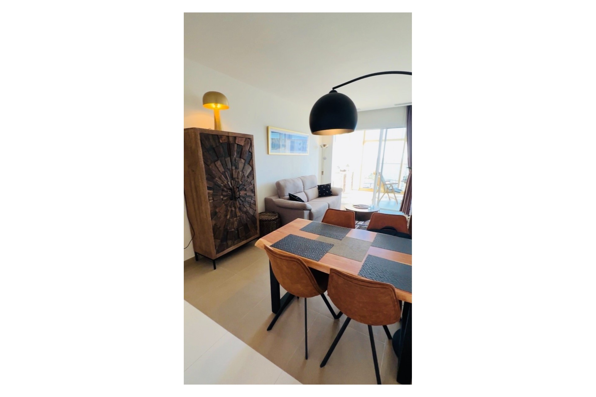 Resale - Wohnung / Apartment -
Benidorm - Poniente
