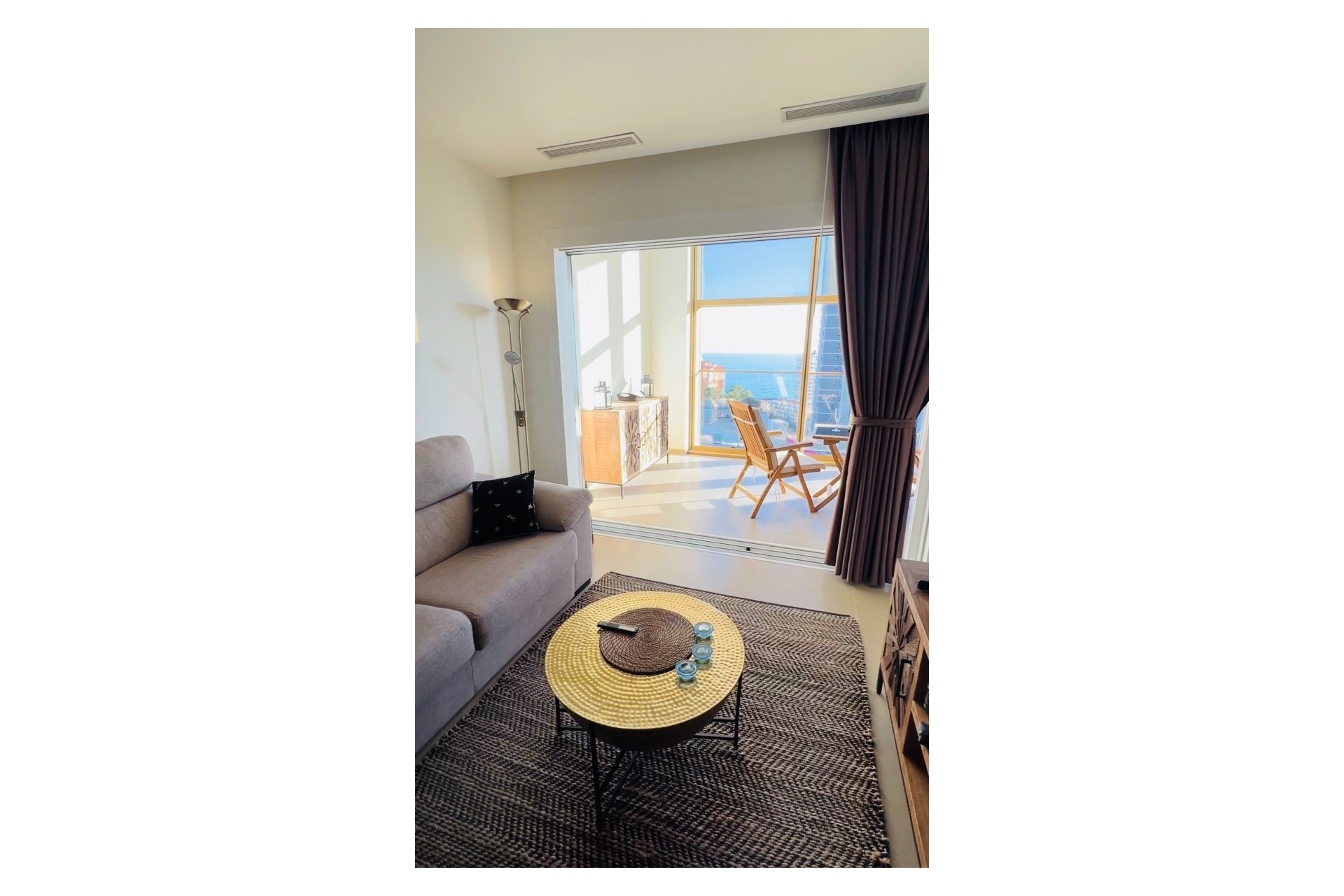 Resale - Wohnung / Apartment -
Benidorm - Poniente