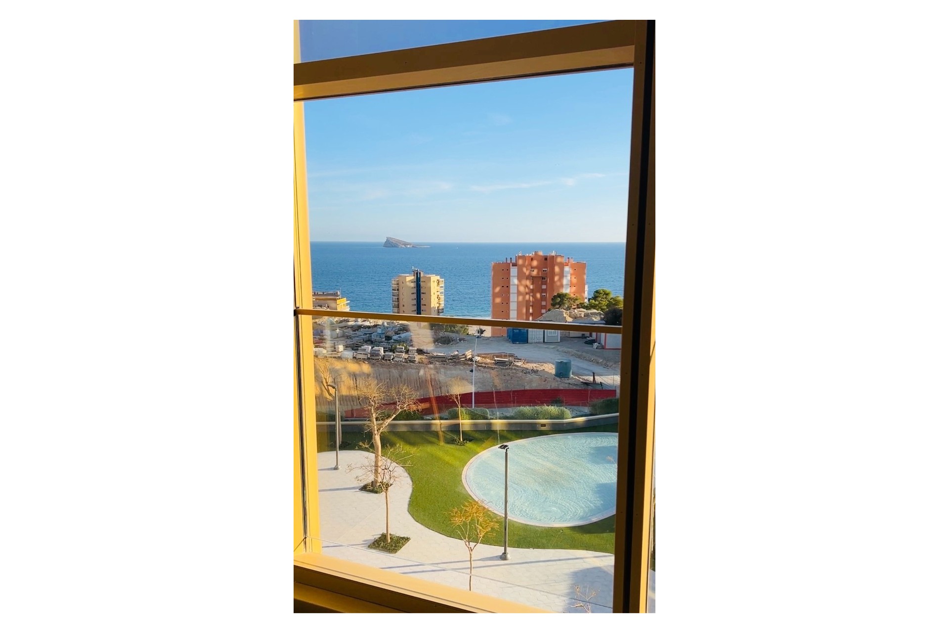 Resale - Wohnung / Apartment -
Benidorm - Poniente