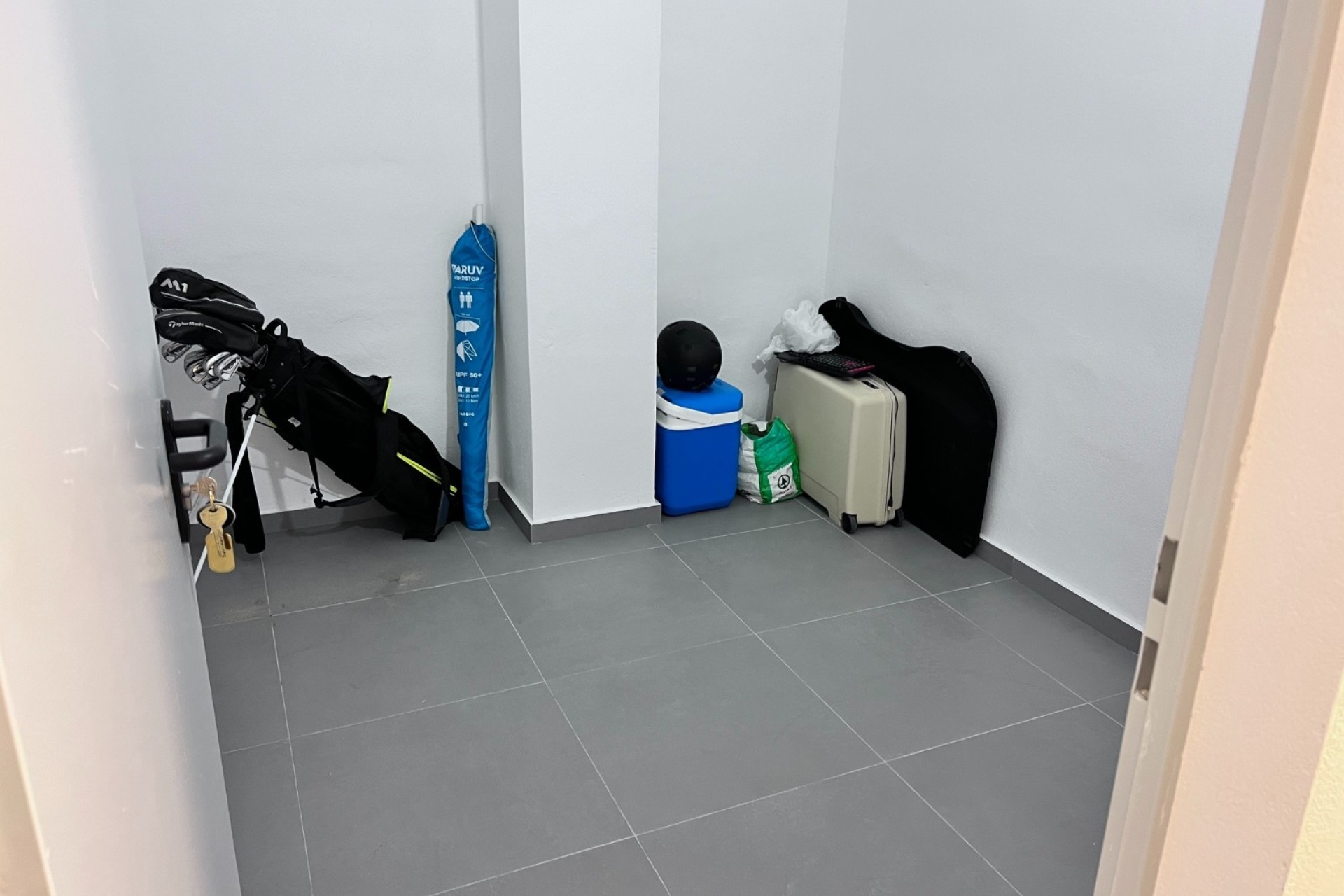 Resale - Wohnung / Apartment -
Benidorm - Poniente